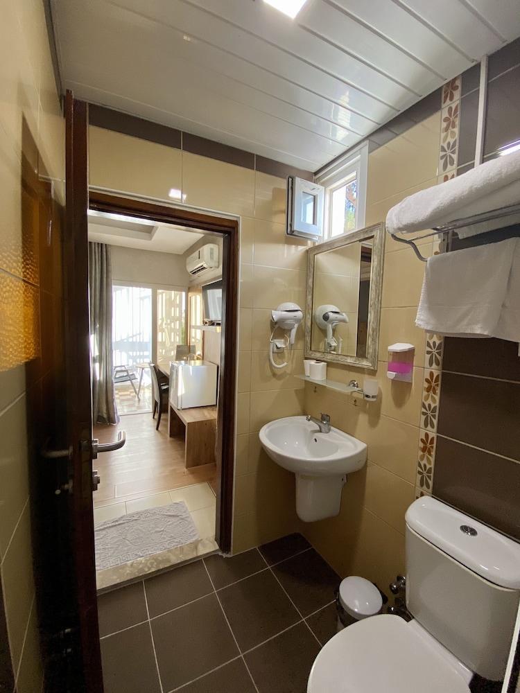 Akcahan Apart Hotel Antalya Exterior photo